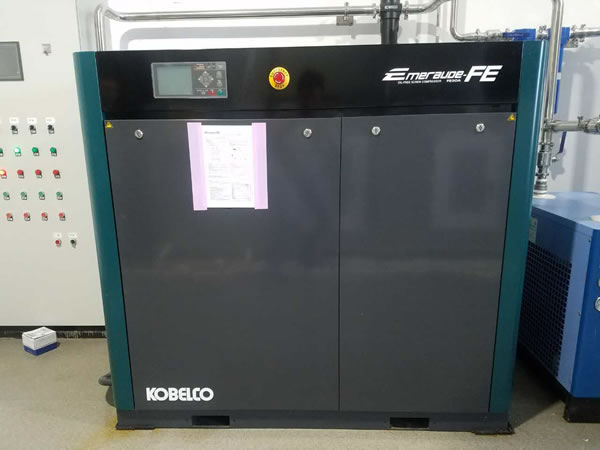 某石油企業(yè)采購(gòu)神鋼空壓機(jī) 某石油企業(yè)采購(gòu)神鋼空壓機(jī)